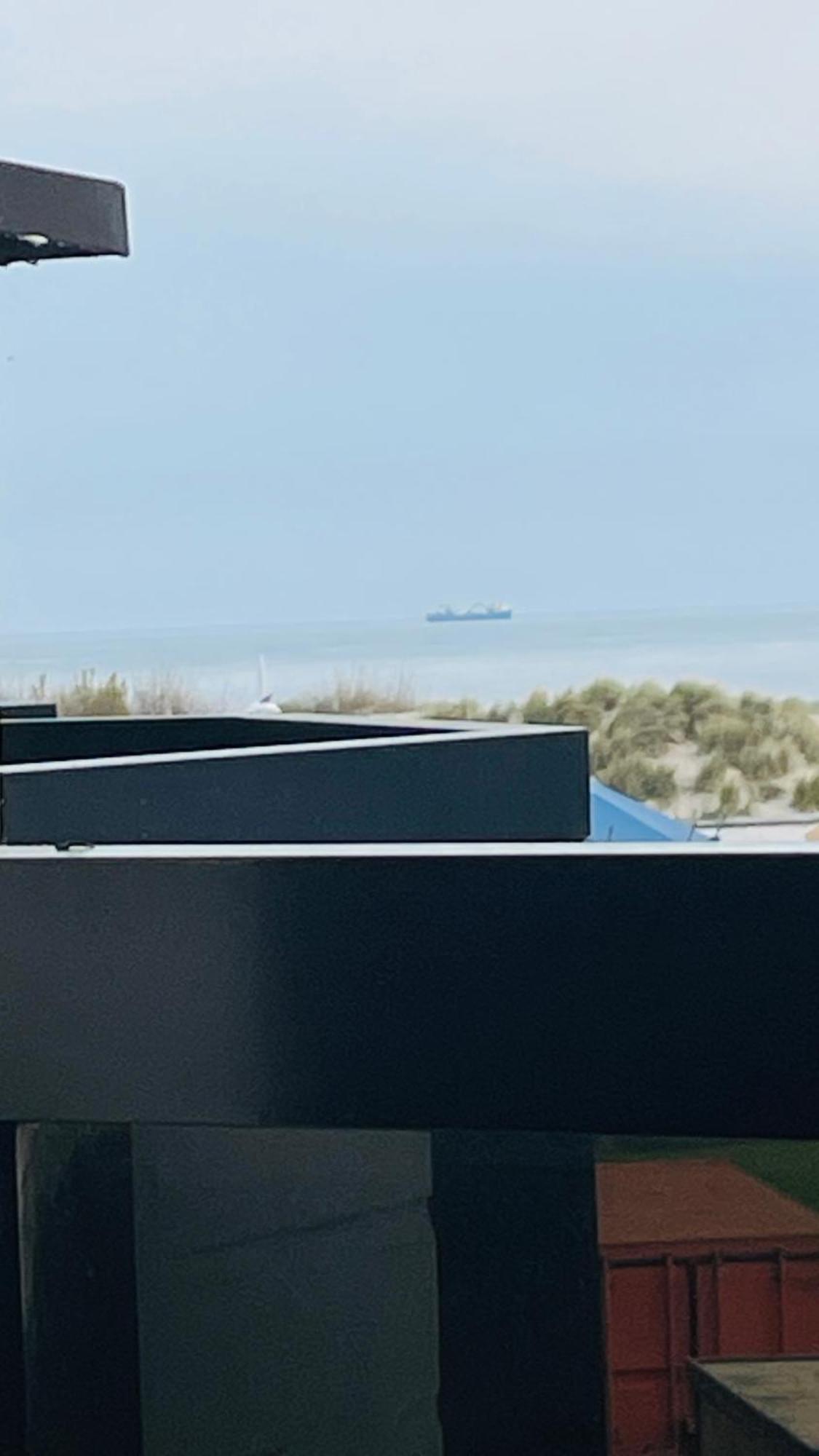 Sia - Lichtrijke Met Balkon Met Zijzeezicht In Hartje Apartamento